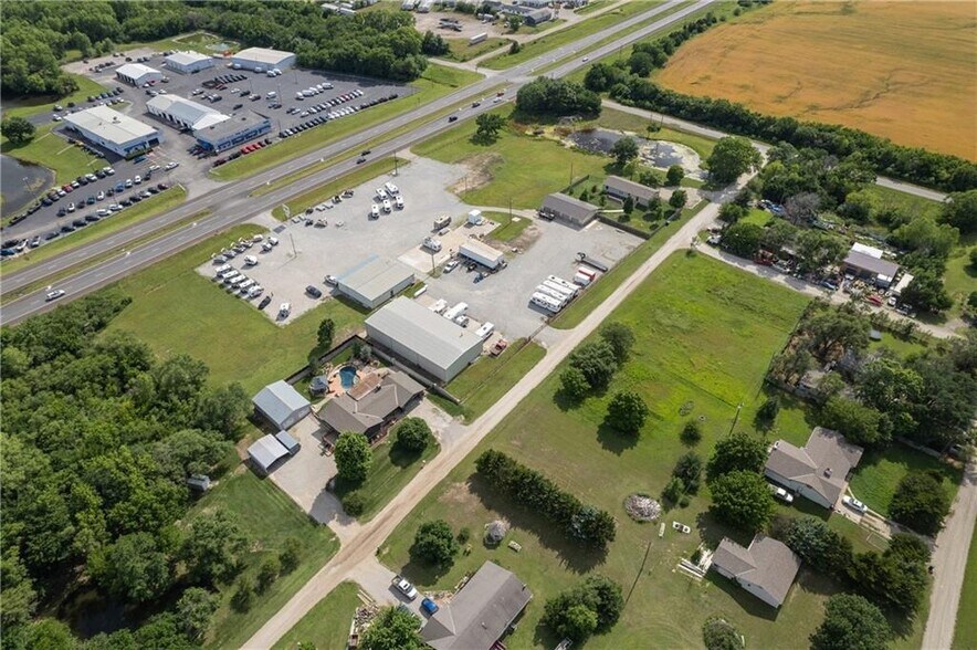 More Photos Of 11932 SW US Highway 54, Augusta Trailer Camper Park For Sale