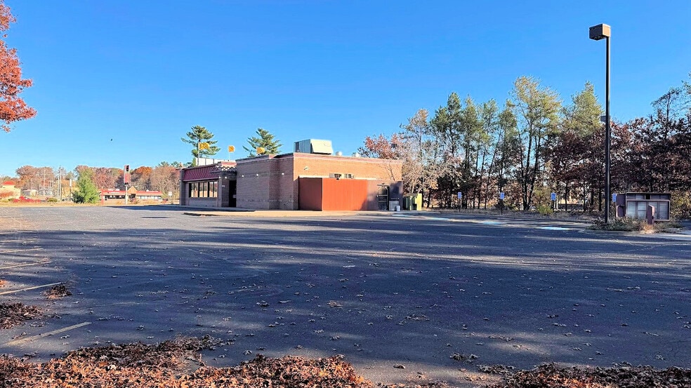 More Photos Of 630 S Frontage Rd, Wisconsin Dells Fast Food For Sale