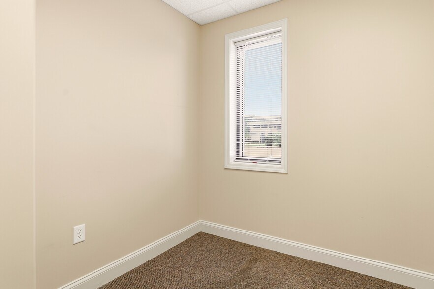 More Photos Of 9 San Bartola Dr, Saint Augustine Medical For Sale