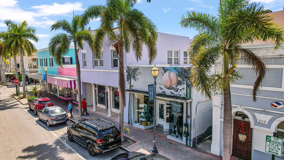 Primary Photo Of 211 Orange Ave, Fort Pierce Storefront Retail Office For Sale