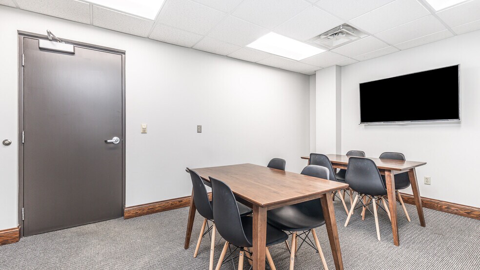 More Photos Of 11470 Industrial Dr, Galena Warehouse For Sale