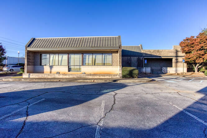 More Photos Of 2365 Windy Hill Rd, Marietta General Retail For Sale