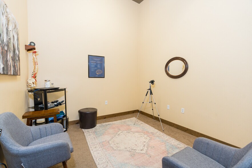 More Photos Of 210-214 W Sunset Ave, Coeur d'Alene Freestanding For Lease