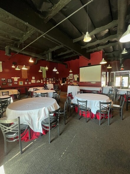 More Photos Of 1250-1260 Cabrillo Ave, Torrance General Retail For Lease
