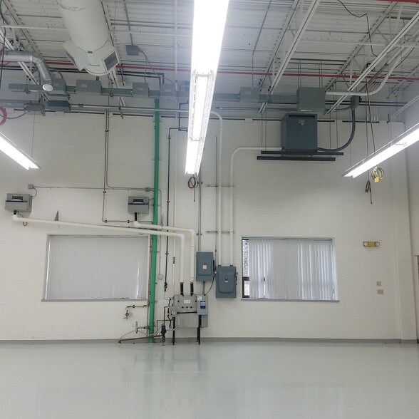 More Photos Of 1 Precision Way, Jamestown Distribution For Sale