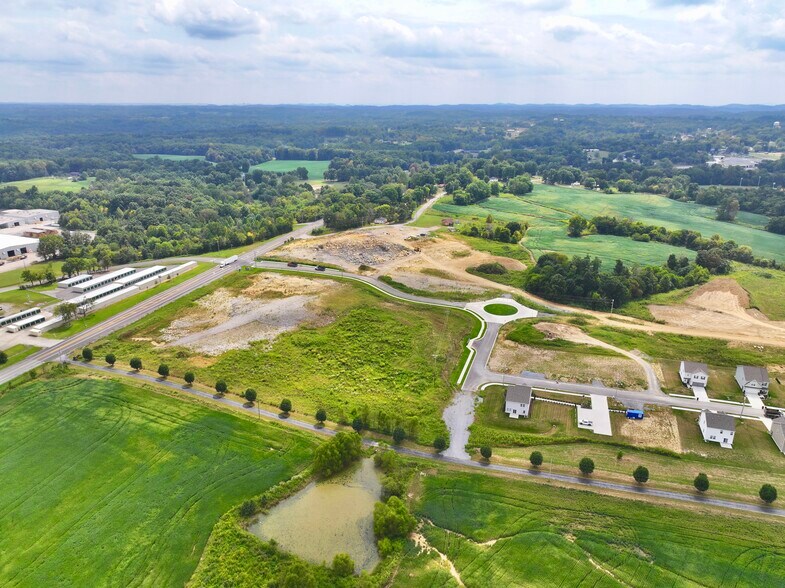 More Photos Of Highway 31, Westmoreland Land For Sale