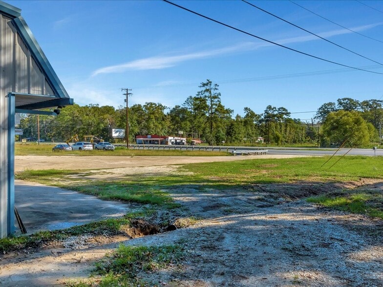 More Photos Of 1441 N Temple Dr, Diboll Auto Repair For Sale