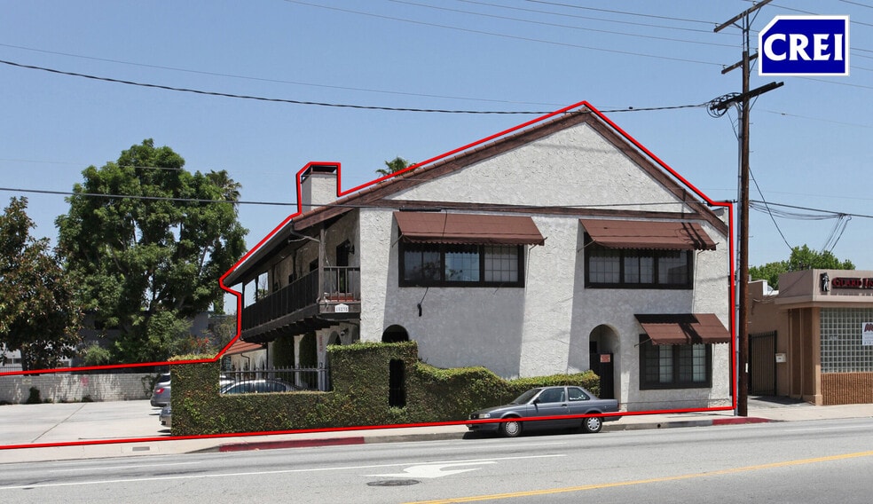More Photos Of 15235 Burbank Blvd, Sherman Oaks Medical For Sale