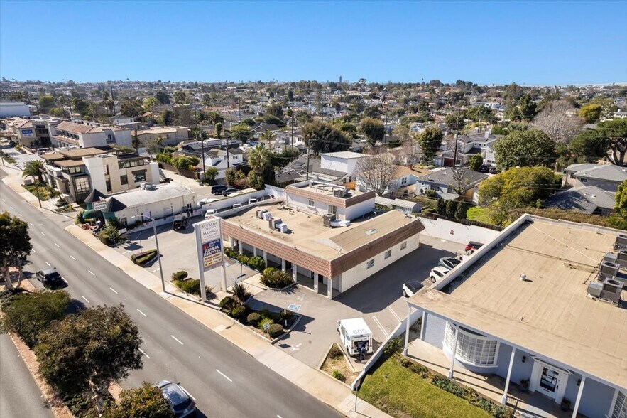 More Photos Of 2709 N Sepulveda Blvd, Manhattan Beach Storefront Retail Office For Lease