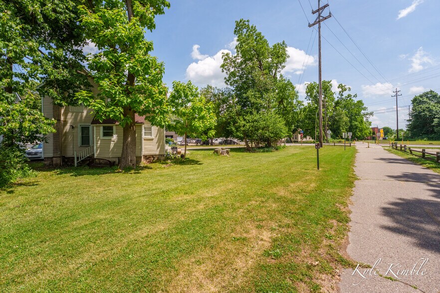 More Photos Of , Kalamazoo Multifamily For Sale