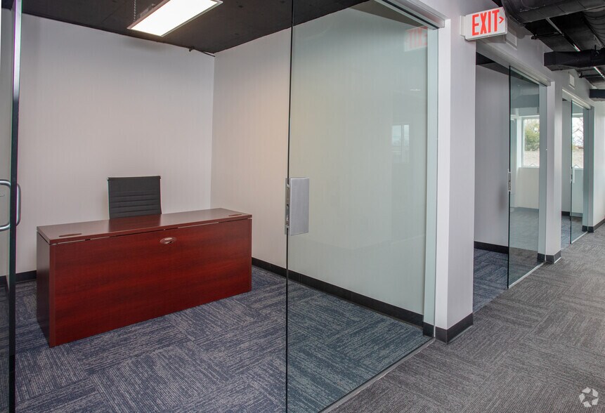 More Photos Of 1303 Thomasville Rd, Tallahassee Office For Sale
