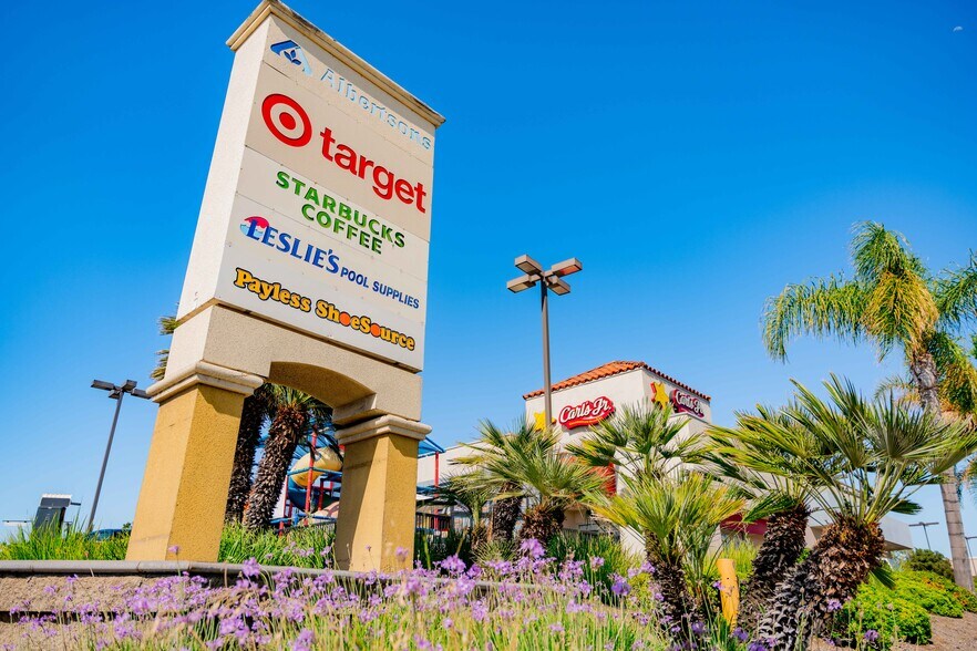 More Photos Of 40930-41090 California Oaks Rd, Murrieta Unknown For Lease