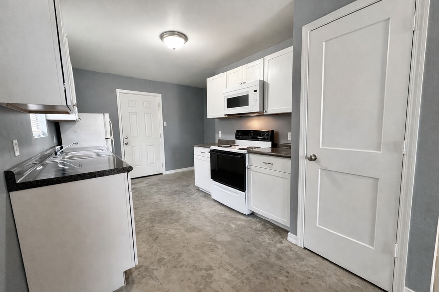 More Photos Of 1702 Grammont St, Monroe Apartments For Sale