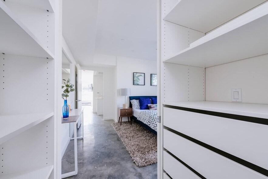 More Photos Of 12770 Caswell Ave, Los Angeles Apartments For Sale