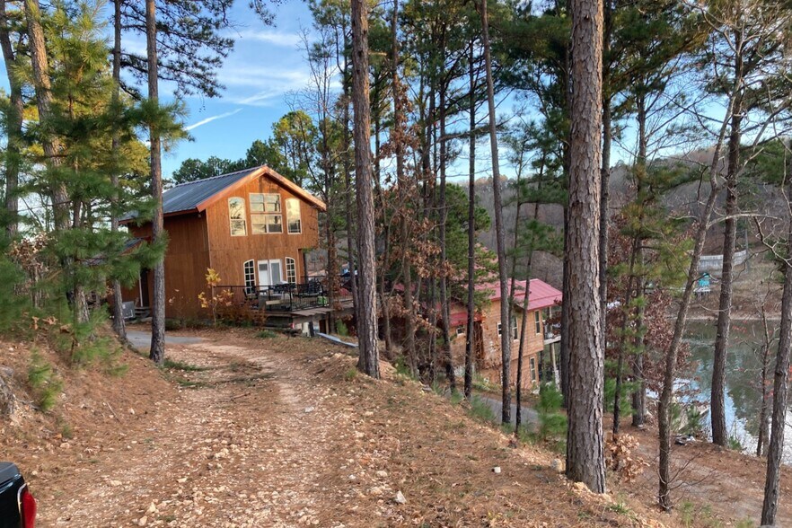 More Photos Of 100 Dripping Springs Pt, Eucha Specialty For Sale