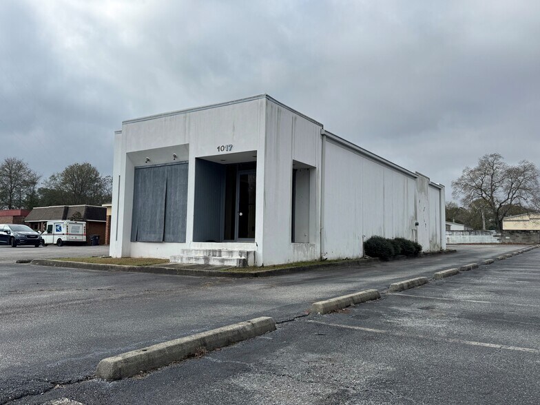 Primary Photo Of 1017 N Houston Rd, Warner Robins Office For Sale