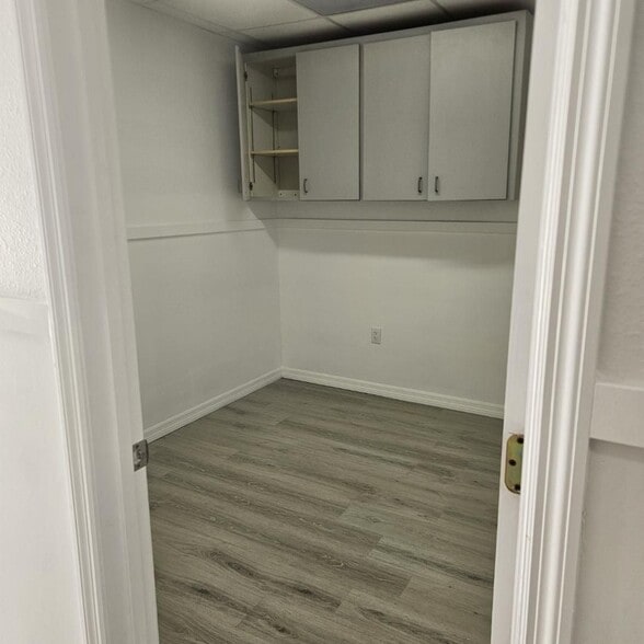 More Photos Of 525 E Olympia Ave, Punta Gorda Storefront Retail Office For Sale