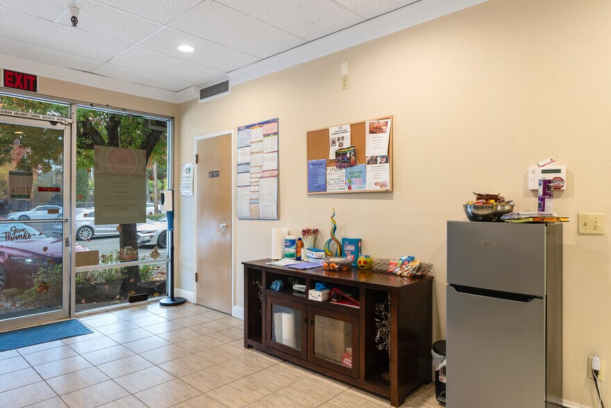 More Photos Of 564 S Dora St, Ukiah Medical For Lease