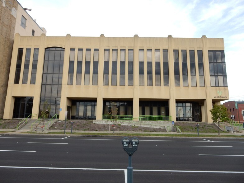 More Photos Of 201-209 E 4th St, Jamestown Industrial For Sale