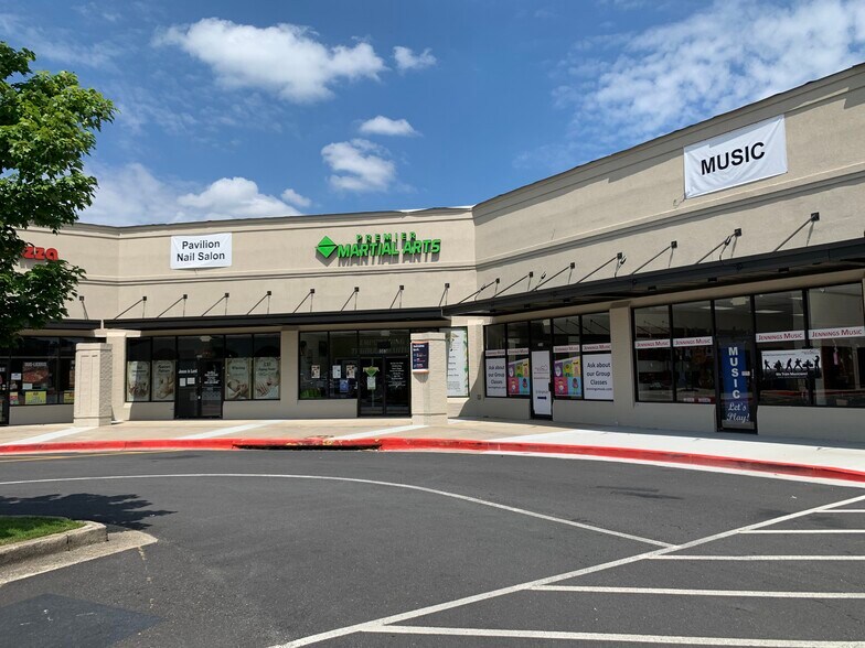 More Photos Of 3595 Canton Rd, Marietta Unknown For Lease