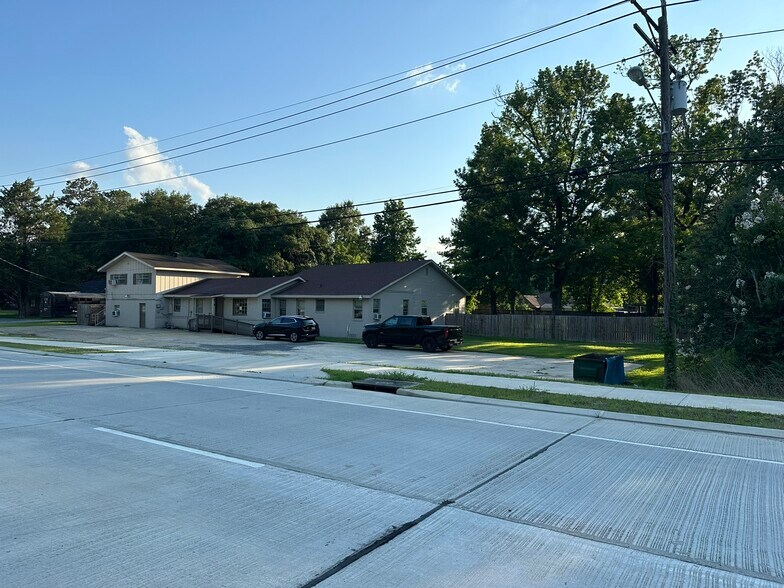 More Photos Of 4157 N Sherwood Forest Dr, Baton Rouge Daycare Center For Sale