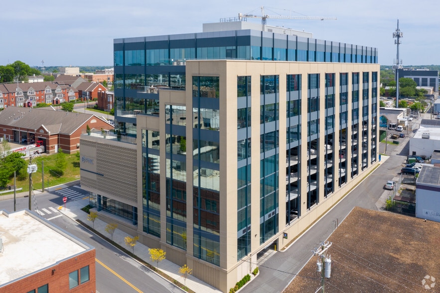 More Photos Of 615 3rd Ave S, Nashville Office For Lease