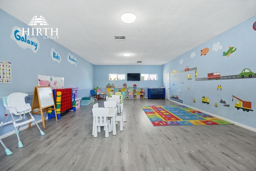 More Photos Of 6543 Lankershim Blvd, North Hollywood Schools For Sale