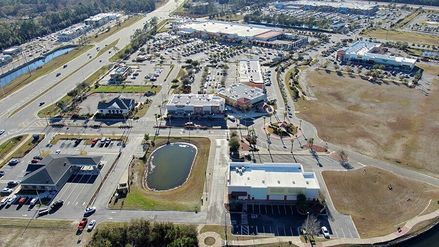 More Photos Of 1567 Branan Field Rd, Middleburg Freestanding For Lease