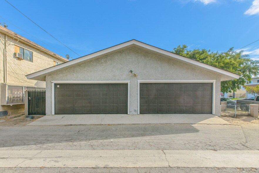 More Photos Of 11525 Haro Ave, Downey Multifamily For Sale