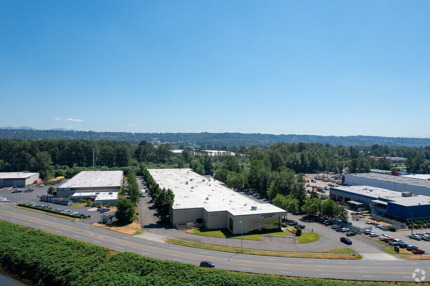 More Photos Of 17600-17680 W Valley Hwy, Tukwila Warehouse For Lease