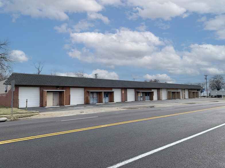 Primary Photo Of 5800-5814 N Hanley Rd, Saint Louis Industrial For Lease