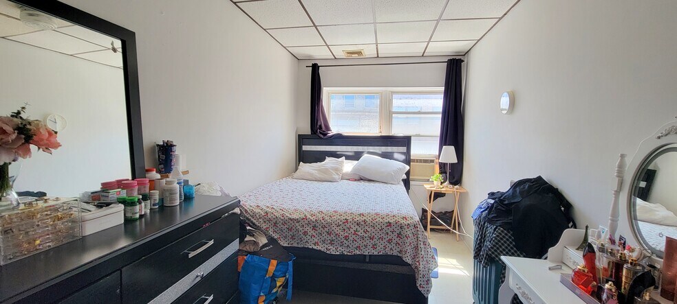 More Photos Of 63 Broadway, Paterson Restaurant For Sale