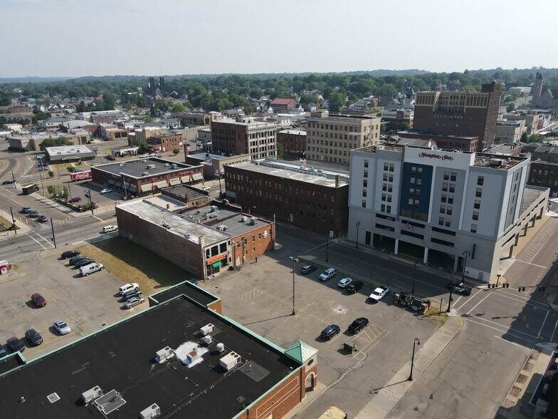 More Photos Of 129 Lincoln Way W, Massillon Land For Lease