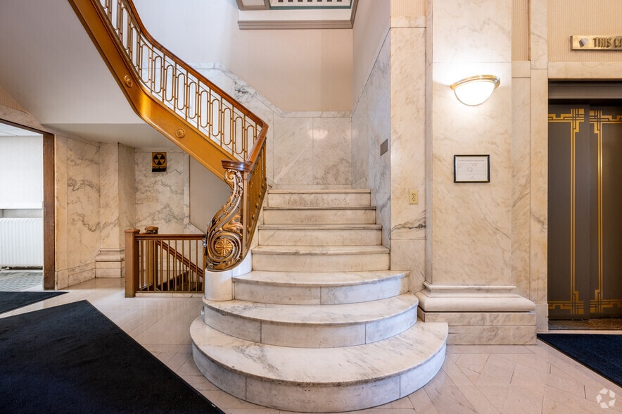 More Photos Of 300 Main St, Lafayette Office For Lease