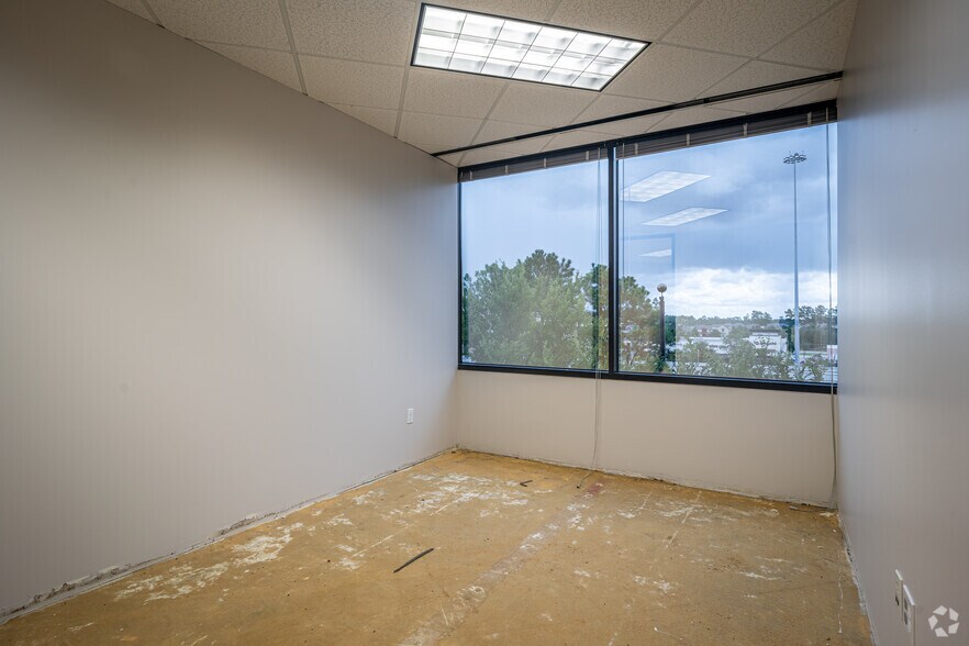 Photo of 4th Floor Ste 465