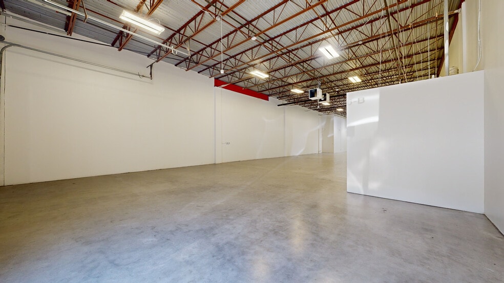 Primary Photo Of 7401-7403 Lockport Pl, Lorton Unknown For Lease