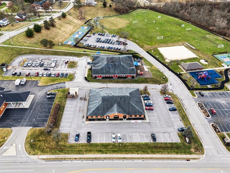 More Photos Of 599 Freedom Park Dr, Edgewood Medical For Lease