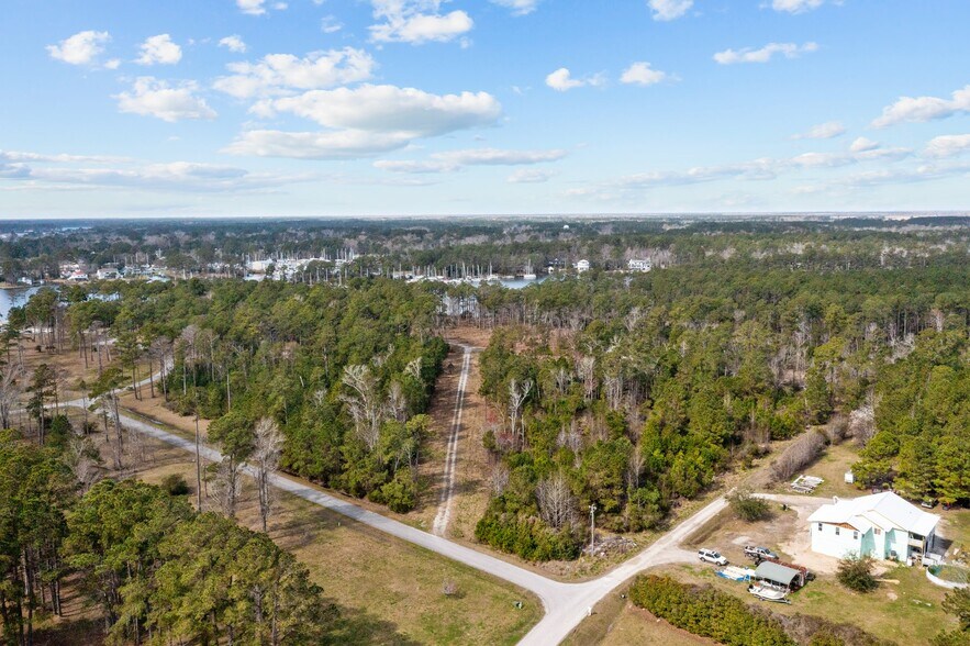 More Photos Of 604 Shorey Dr, Oriental Land For Sale
