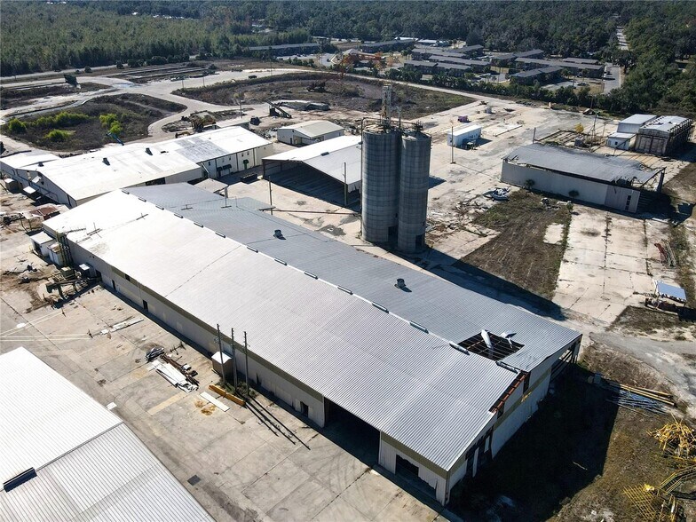 More Photos Of 1509 S Byron Butler Pky, Perry Manufacturing For Lease