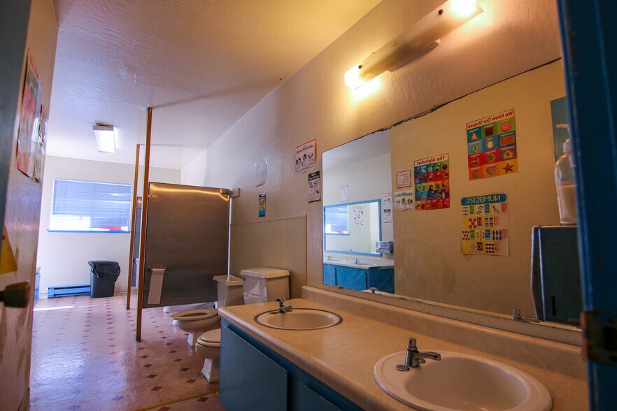 More Photos Of 1133 Piedmont Rd, San Jose Schools For Sale