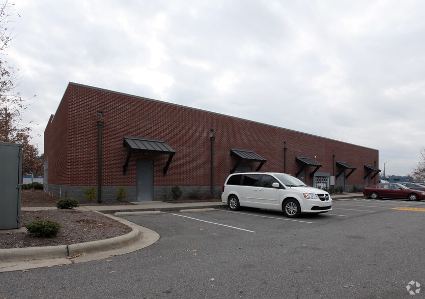 More Photos Of 2123 Atlantic Ave, Raleigh Storefront For Lease