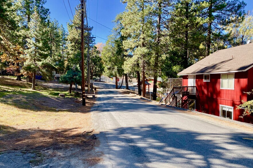 More Photos Of 32065 Hunsaker Way, Running Springs Land For Sale