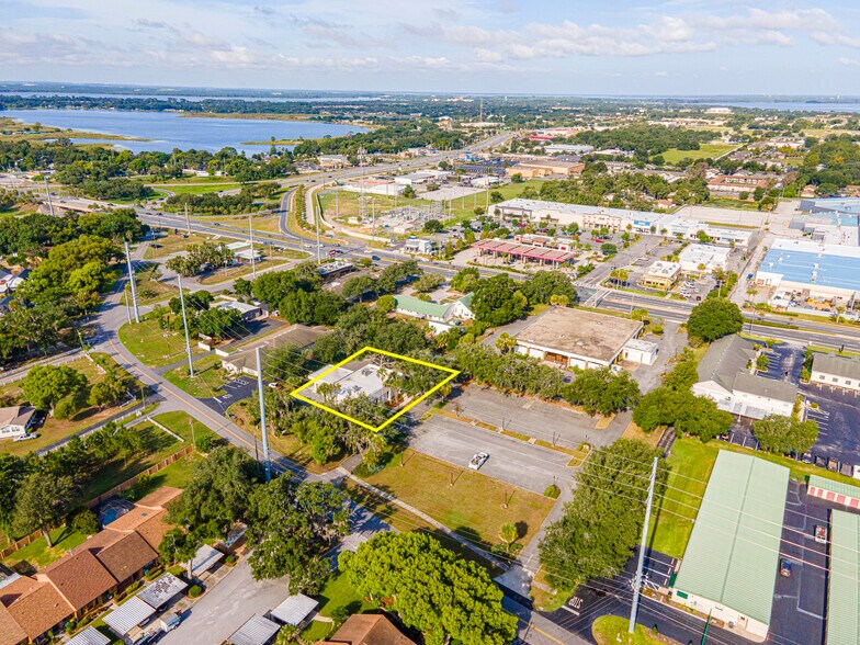 More Photos Of 2803 S Bay St, Eustis Medical For Sale