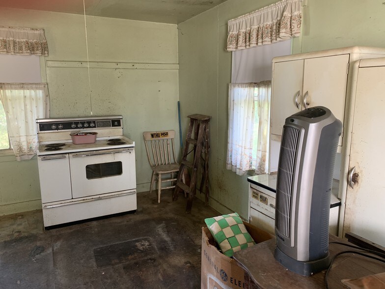 More Photos Of 9014 Devilbiss Bridge Rd, Walkersville Specialty For Sale