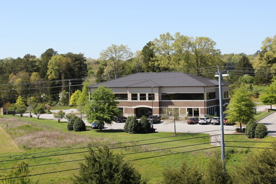 More Photos Of 550 Town Creek Rd, Lenoir City Medical For Lease