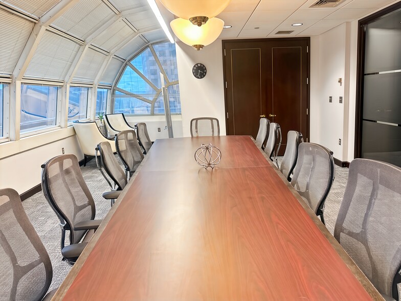 More Photos Of 100 Pearl St, Hartford Coworking Space