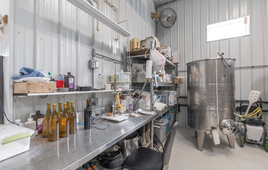 More Photos Of 5870 Old 66, Leasburg Winery Vineyard For Sale