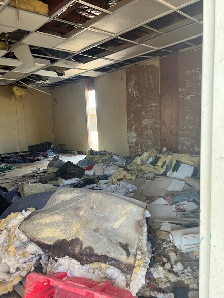 More Photos Of 401 S 3rd St, Blythe Religious Facility For Sale