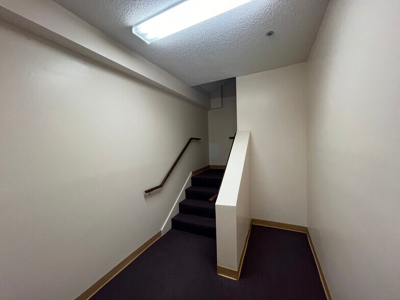 More Photos Of 127 S Sixth St, Warner Robins Apartments For Sale