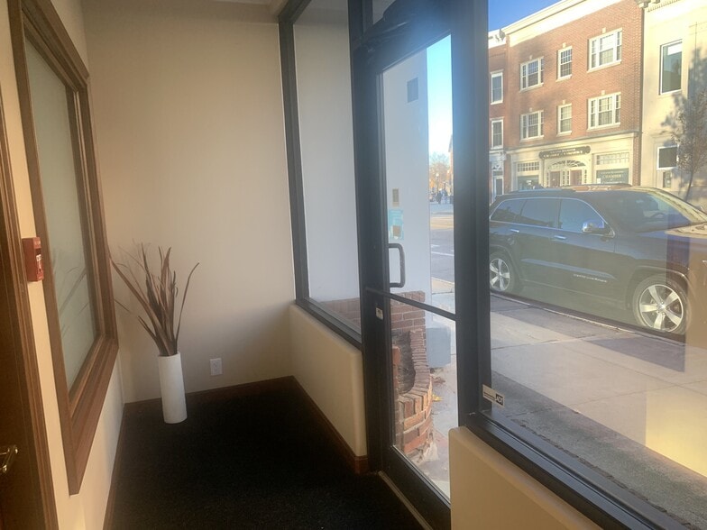 More Photos Of 21 Main St, Rochester Storefront Retail Residential For Lease